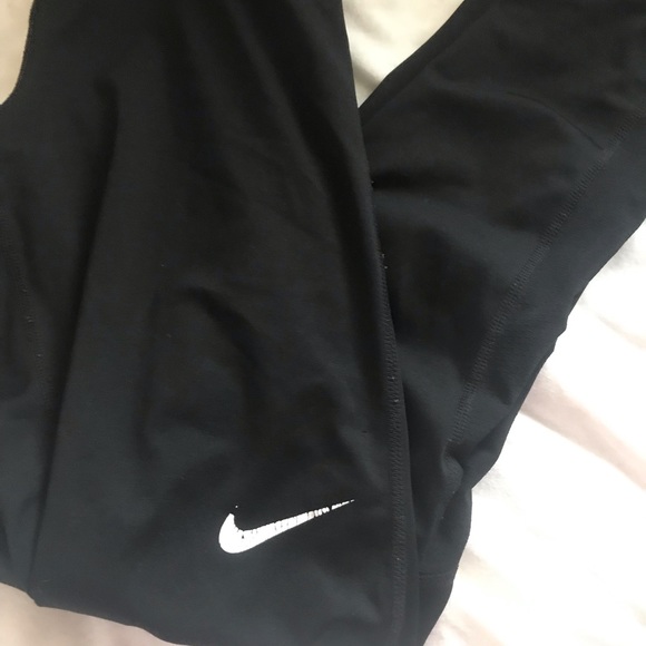 Leggings - Picture 2 of 3